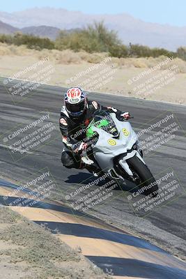 media/Dec-01-2025-Moto Forza (Mon) [[2daa91e15f]]/2-Intermediate Group/Session 4 (Turn 10 Inside)/